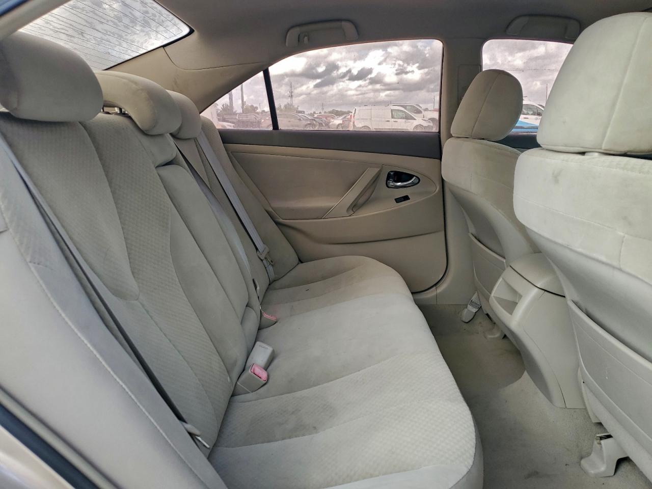 2008 Toyota Camry Ce VIN: 4T1BE46K98U742584 Lot: 94293695