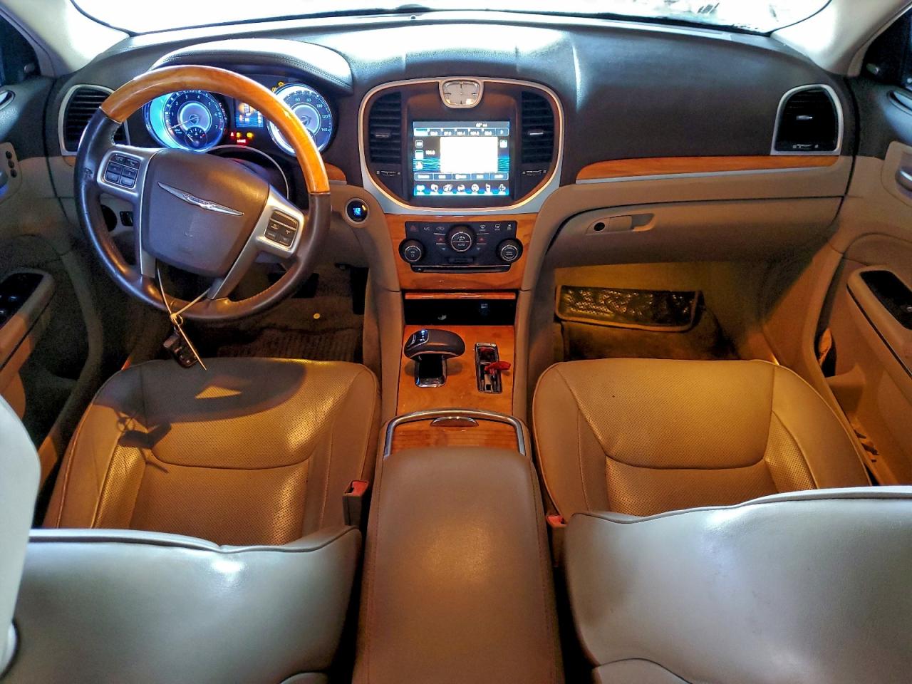 2012 Chrysler 300 Limited VIN: 2C3CCACG7CH180729 Lot: 94340755