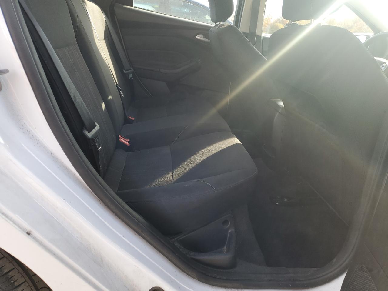 2018 Ford Focus Se VIN: 1FADP3K20JL237008 Lot: 91814025