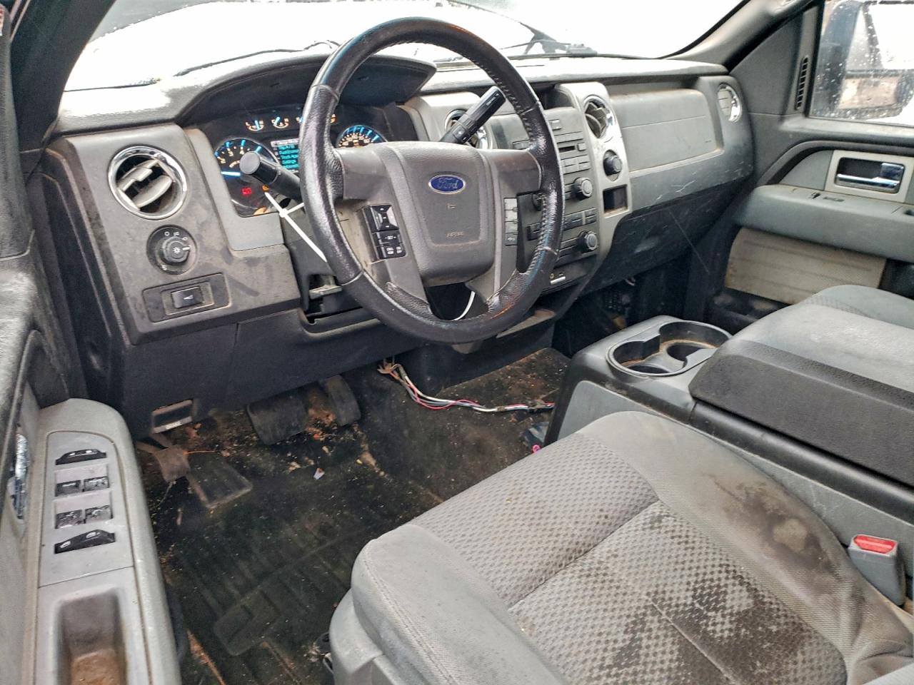 2011 Ford F150 Super Cab VIN: 1FTFX1EF4BFC34456 Lot: 93914655