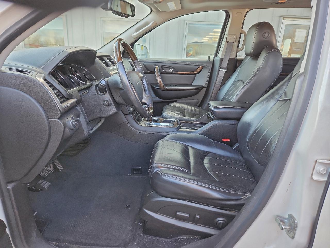 2014 GMC Acadia Denali VIN: 1GKKVTKD0EJ346860 Lot: 93642915