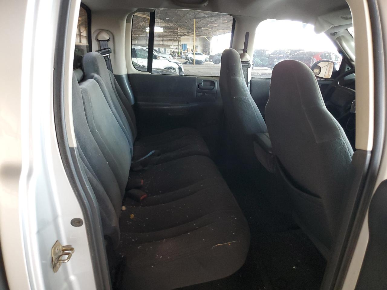 2004 Dodge Dakota Quad Sport VIN: 1D7HL38K44S553767 Lot: 93304895