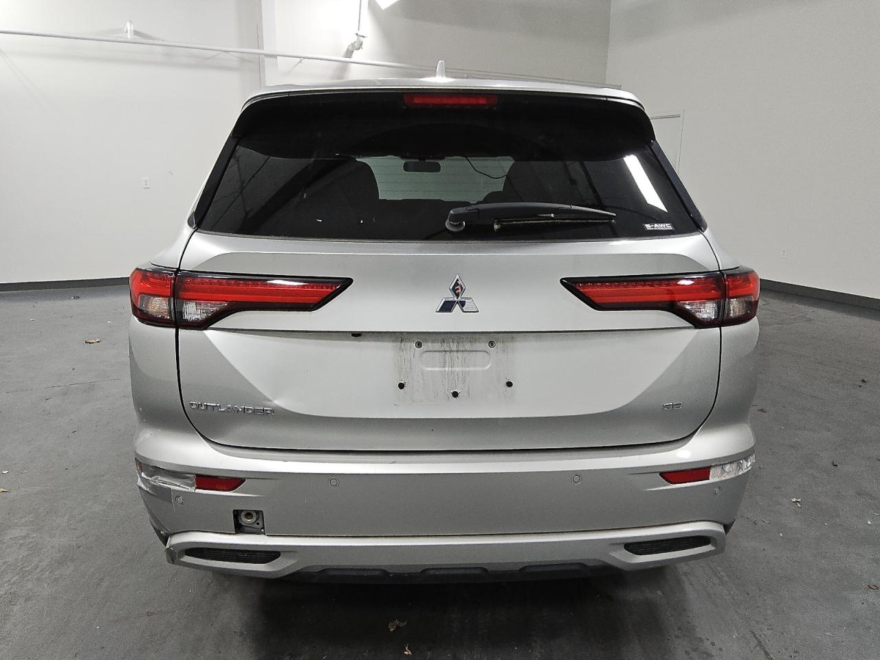 2023 Mitsubishi Outlander Se VIN: JA4J4UA81PZ045517 Lot: 92078935