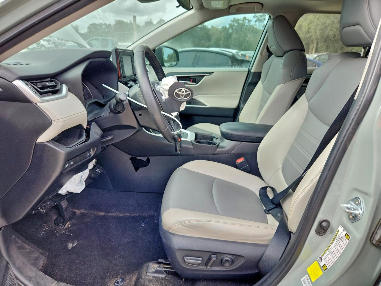 2021 Toyota Rav4 Xle Premium VIN: 2T3C1RFV3MW137887 Lot: 93841225