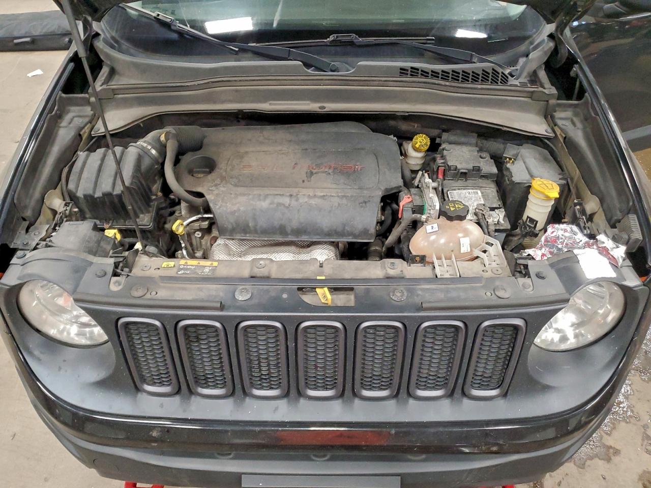 2015 Jeep Renegade Trailhawk VIN: ZACCJBCT0FPC41197 Lot: 94429255