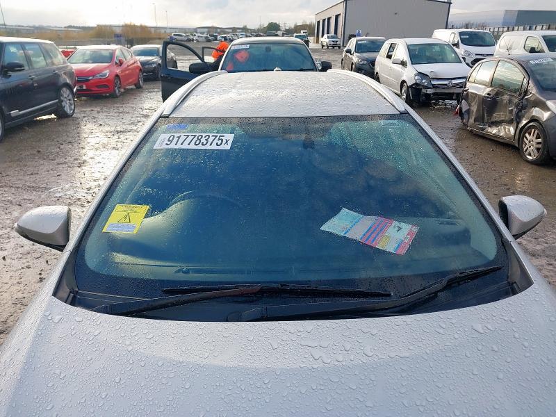 2015 TOYOTA AURIS 1.8 VVTI HYBRID EXCEL 5DR CVT AUTO [NAV]