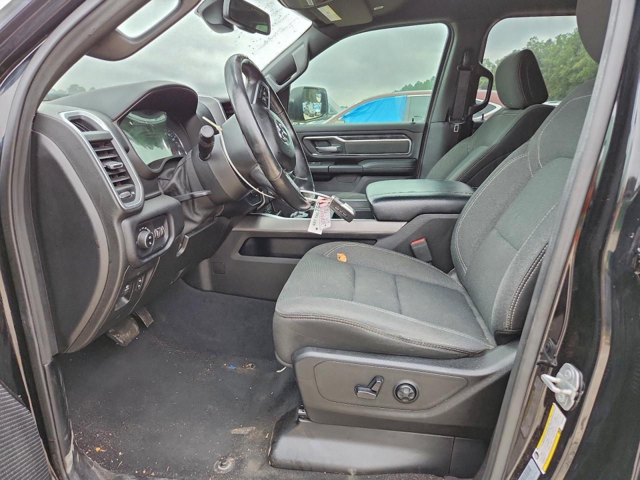 2019 Ram 1500 Big Horn/Lone Star VIN: 1C6RREFT5KN590284 Lot: 93760025