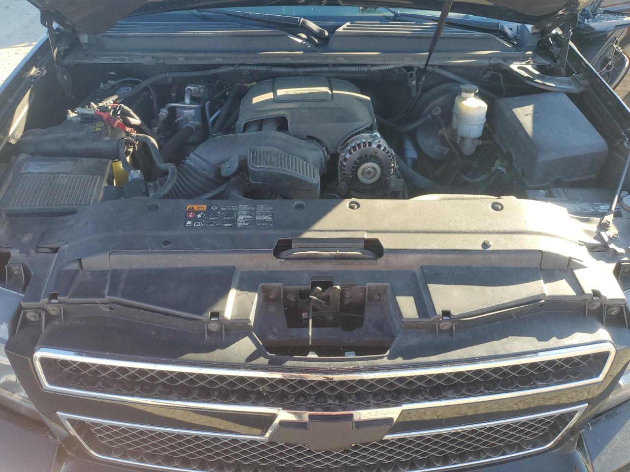 2014 Chevrolet Suburban C1500 Lt VIN: 1GNSCJE05ER194291 Lot: 91685235