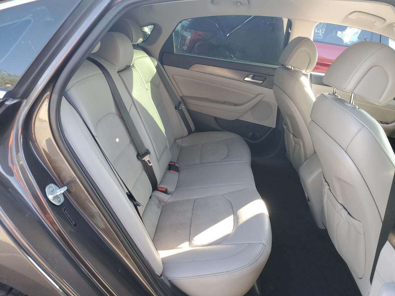 2015 Hyundai Sonata Sport VIN: 5NPE34AF1FH127858 Lot: 93100185