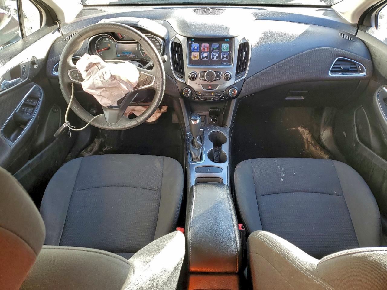 2018 Chevrolet Cruze Lt VIN: 1G1BE5SM0J7115982 Lot: 94460315