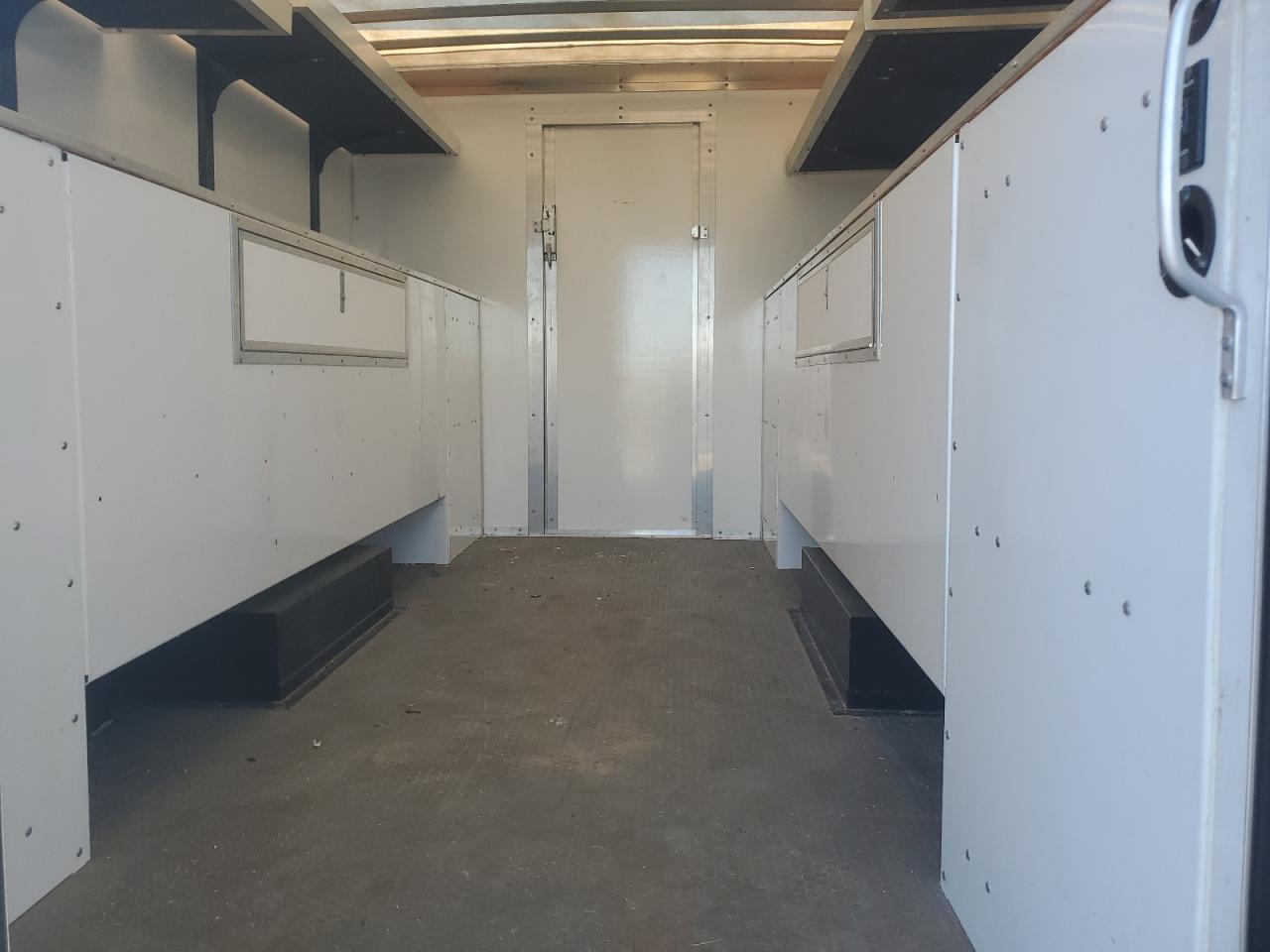 2025 Ford E350 Utility / Service Truck VIN: 1FDWE3FNXSDD08784 Lot: 91713945