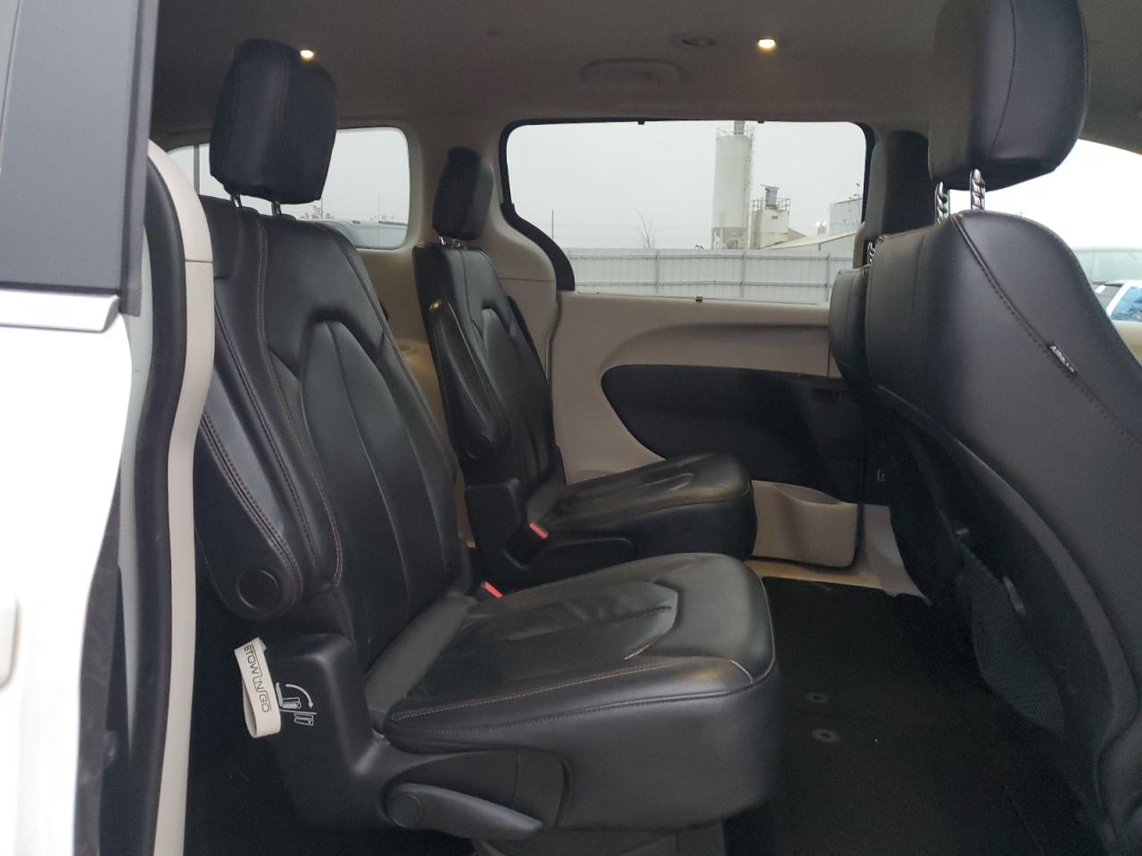 2020 Chrysler Pacifica Touring L VIN: 2C4RC1BGXLR182928 Lot: 93425845