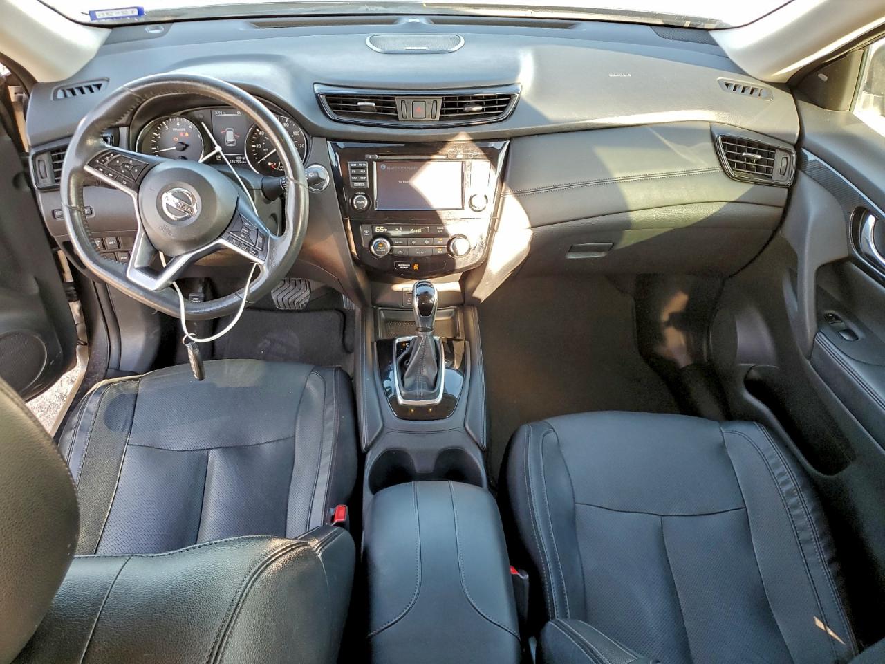 2017 Nissan Rogue S VIN: 5N1AT2MTXHC868024 Lot: 94721275