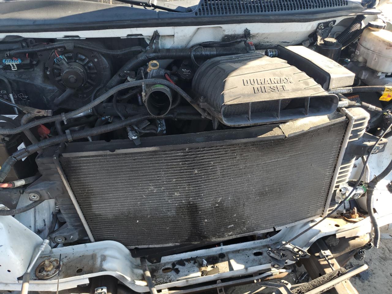 2015 GMC Savana Delivery Van VIN: 1GTW7GCL4F1111951 Lot: 92569325