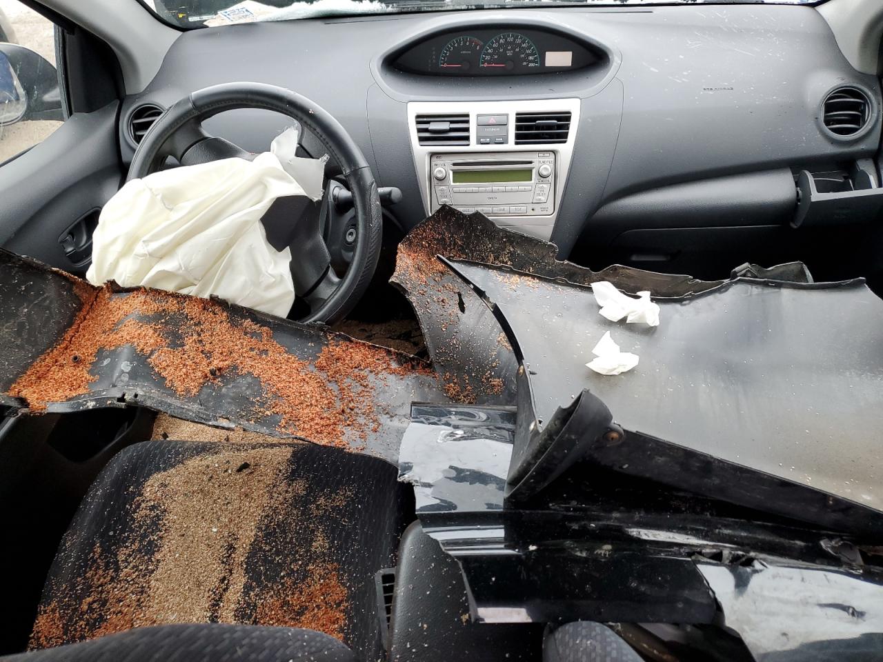 2009 Toyota Yaris VIN: JTDBT923791326719 Lot: 91872235