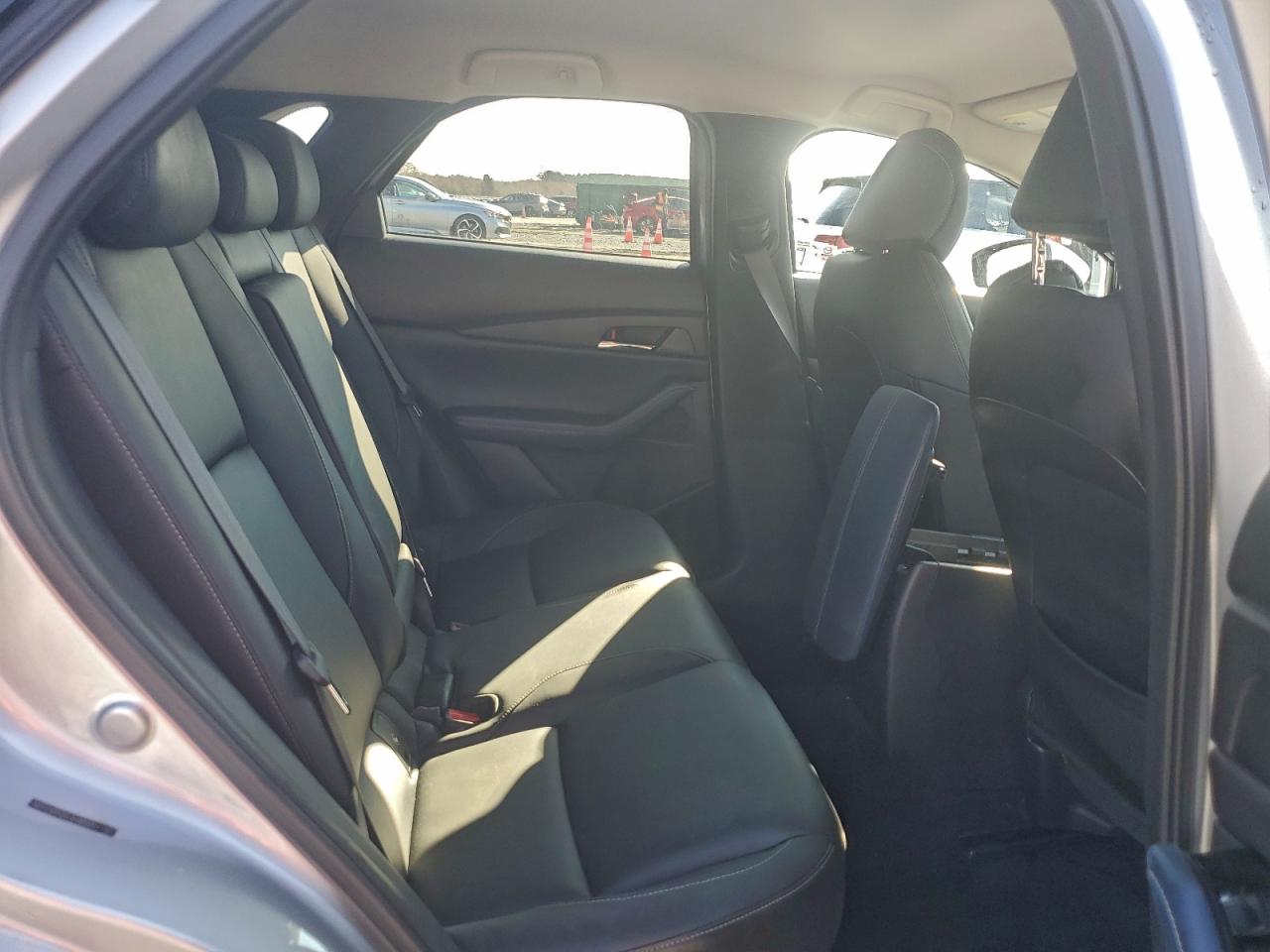 2020 Mazda Cx-30 Preferred VIN: 3MVDMBDLXLM105070 Lot: 93711285