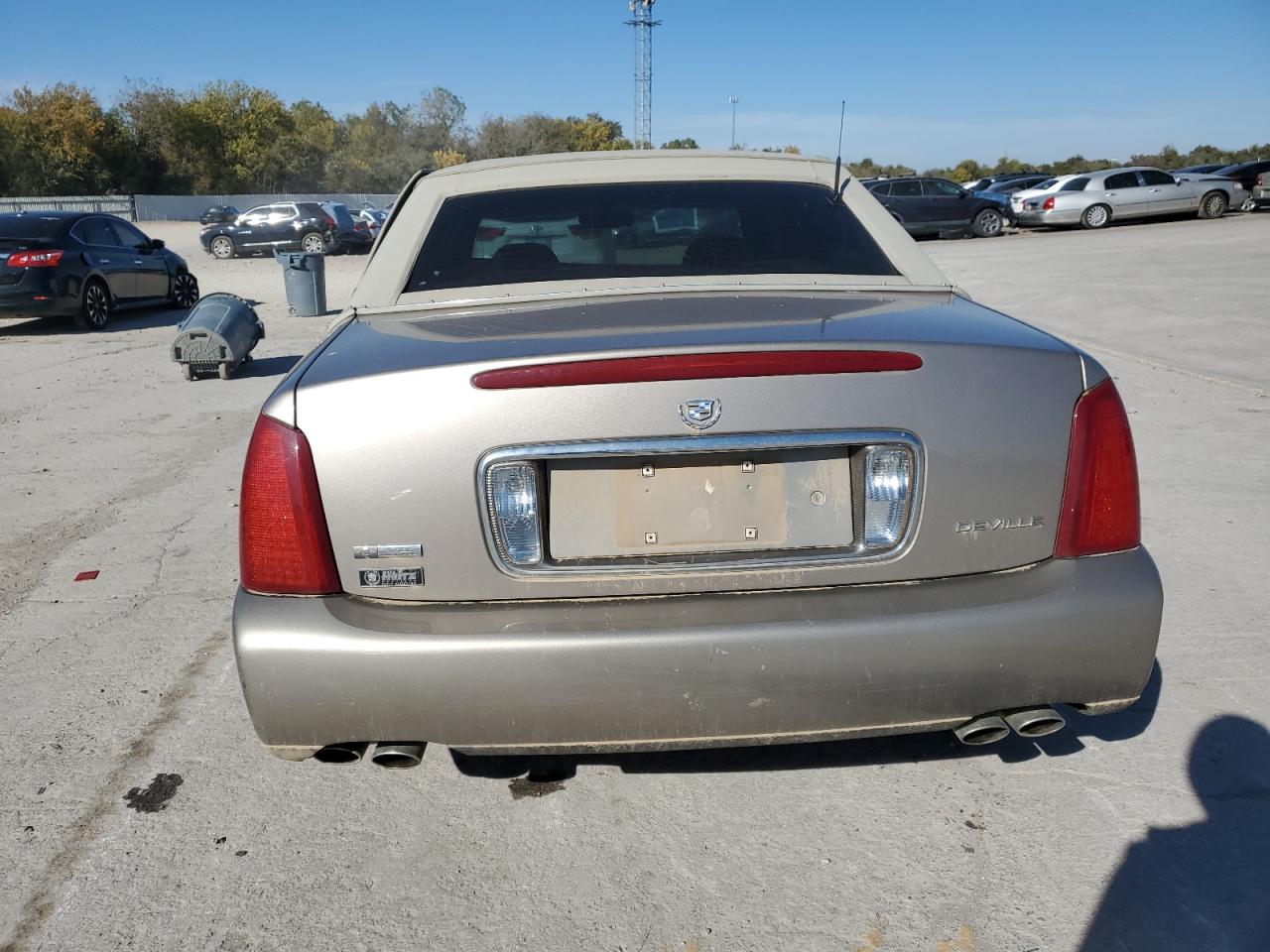2004 Cadillac Deville VIN: 1G6KD54Y84U150837 Lot: 90699685