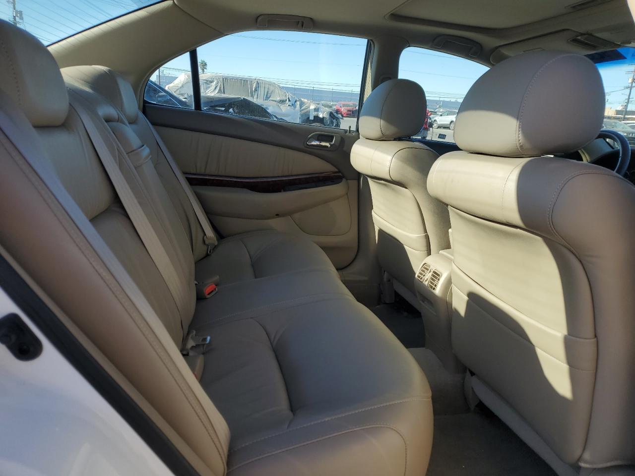 1999 Acura 3.2Tl VIN: 19UUA5658XA030674 Lot: 92205185