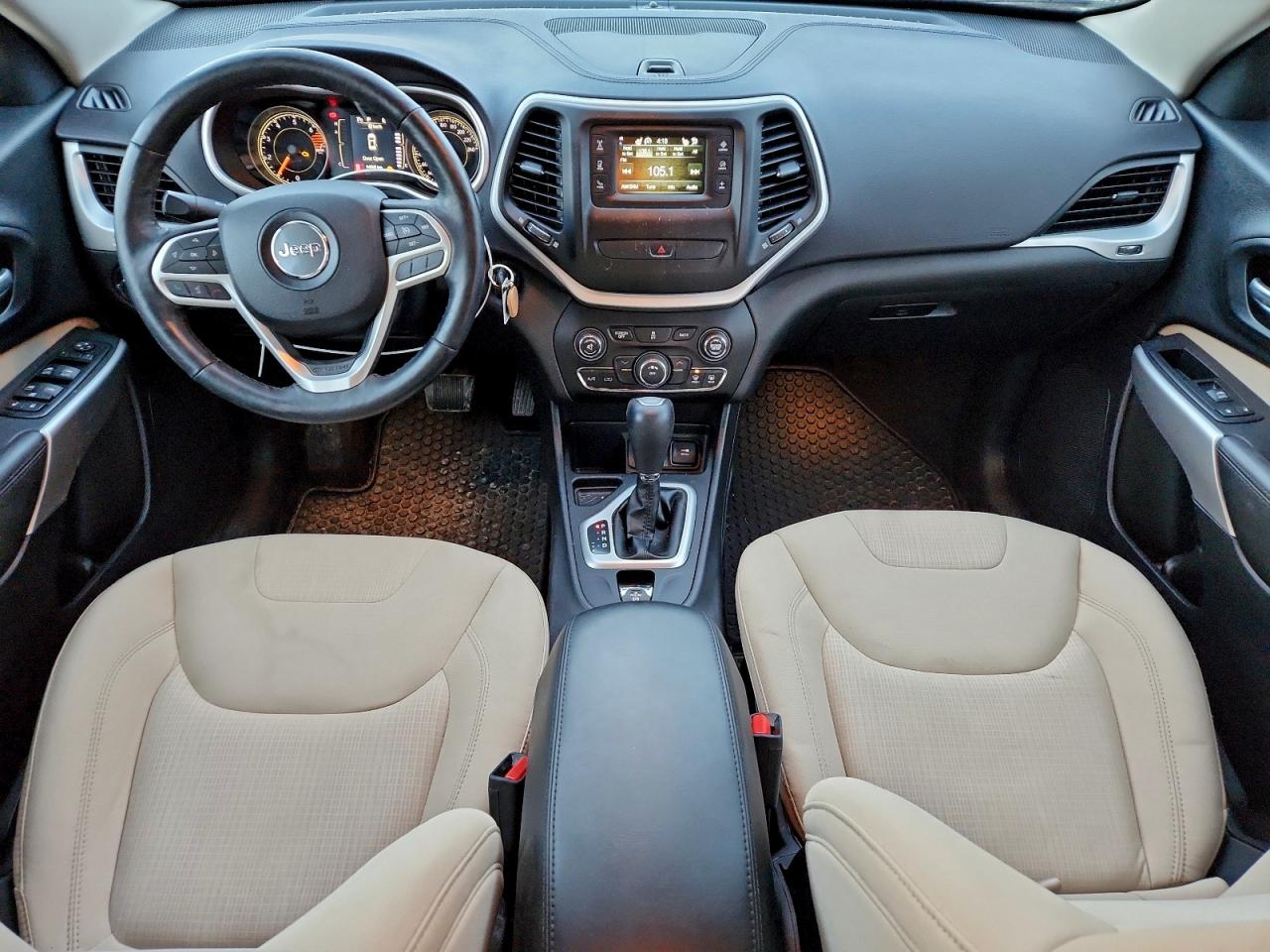 2017 Jeep Cherokee Latitude VIN: 1C4PJLCB3HW574739 Lot: 92698725