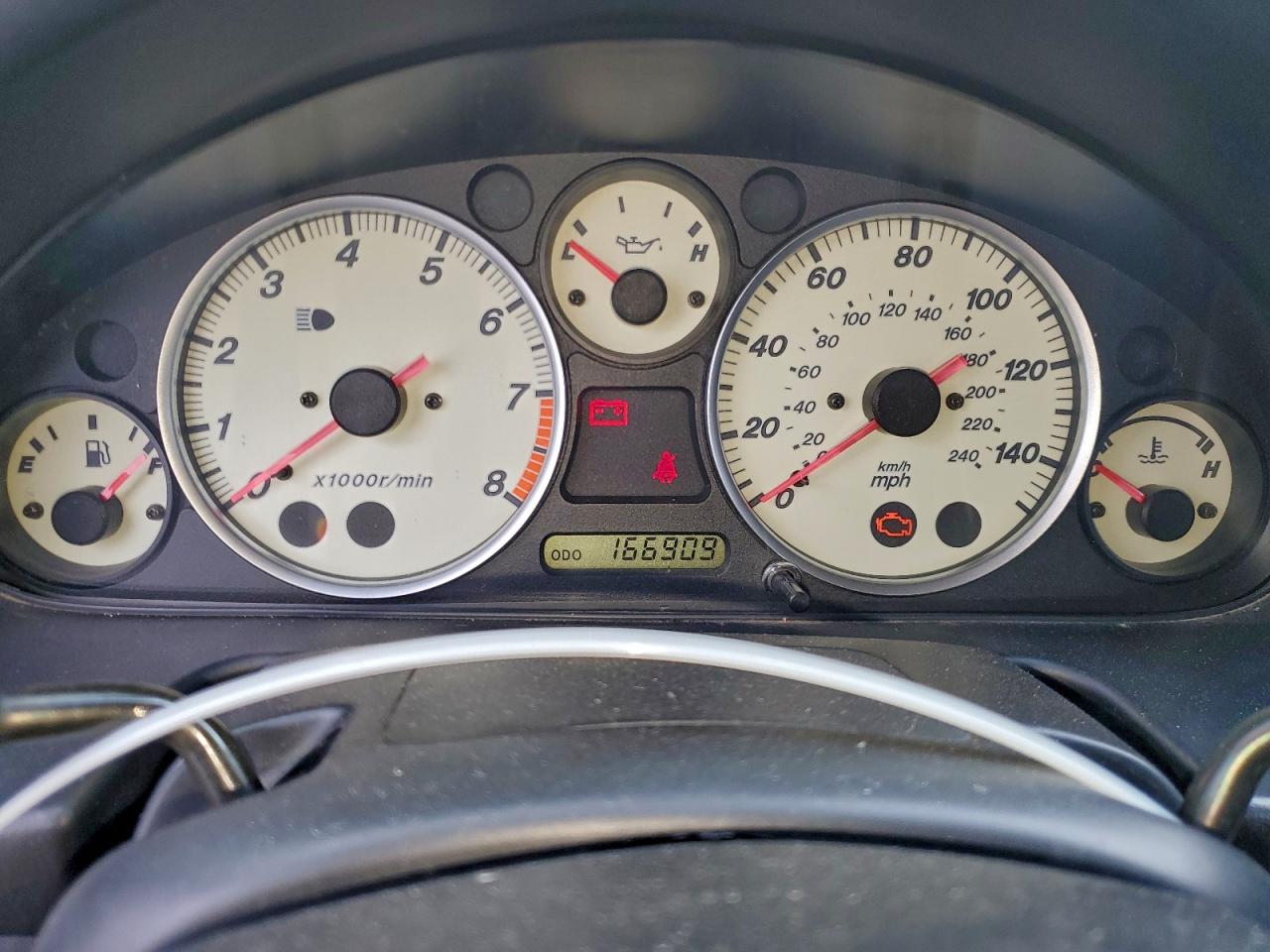 2005 Mazda Mx-5 Miata Base VIN: JM1NB353350413073 Lot: 92494565