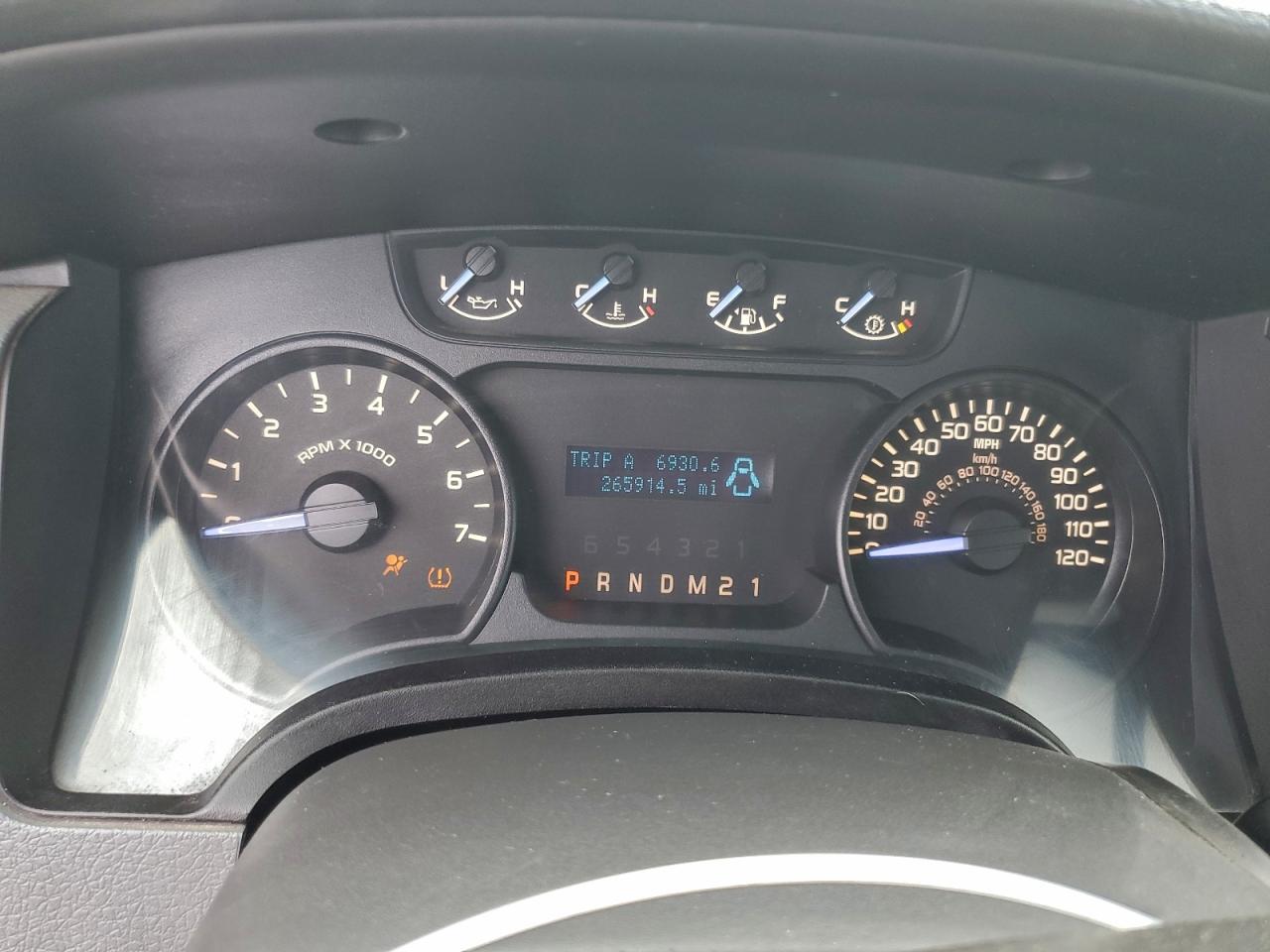 2011 Ford F150 VIN: 1FTMF1CM6BKD51040 Lot: 91669425