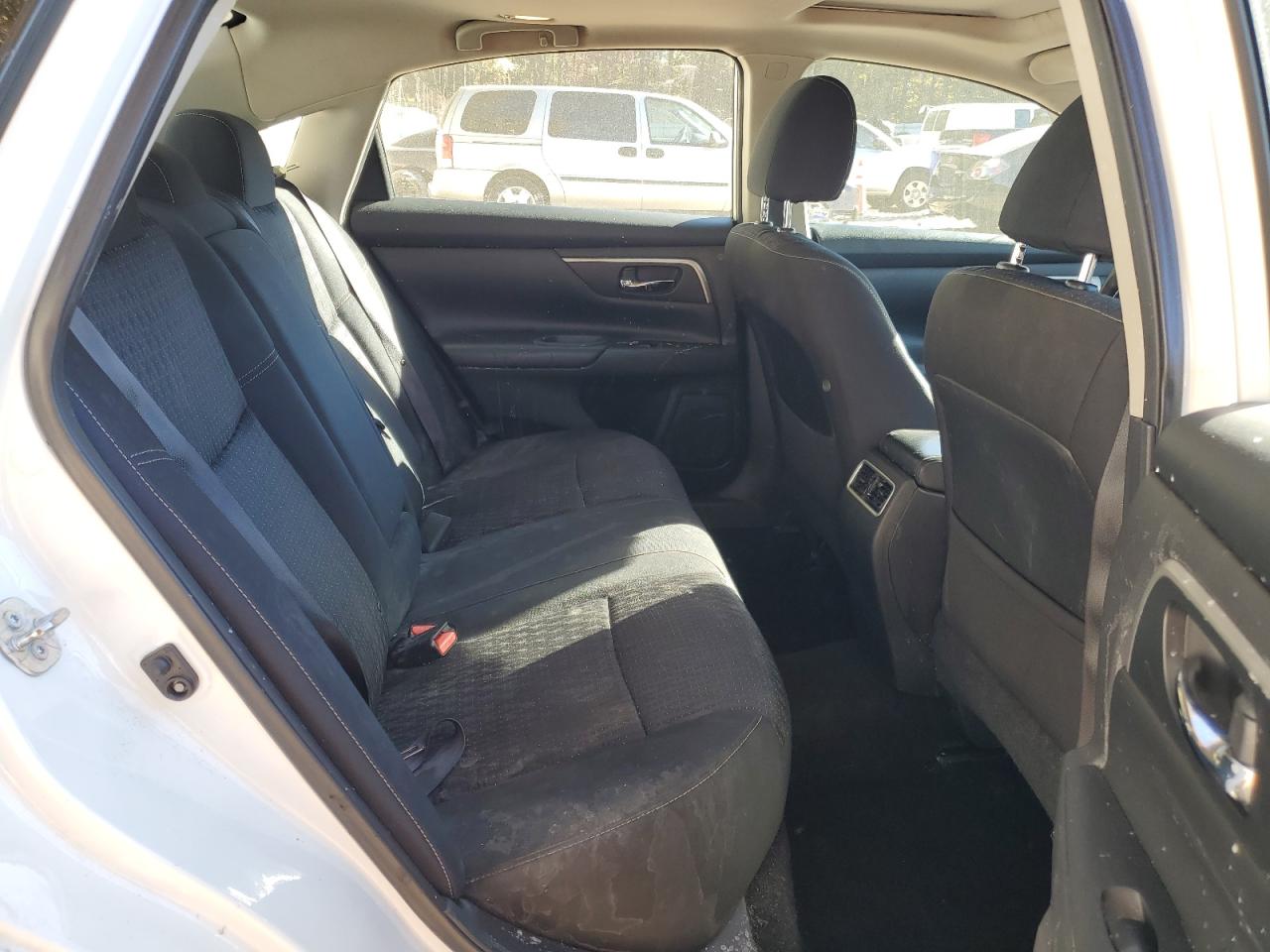 2017 Nissan Altima 2.5 VIN: 1N4AL3AP1HC154323 Lot: 93194255