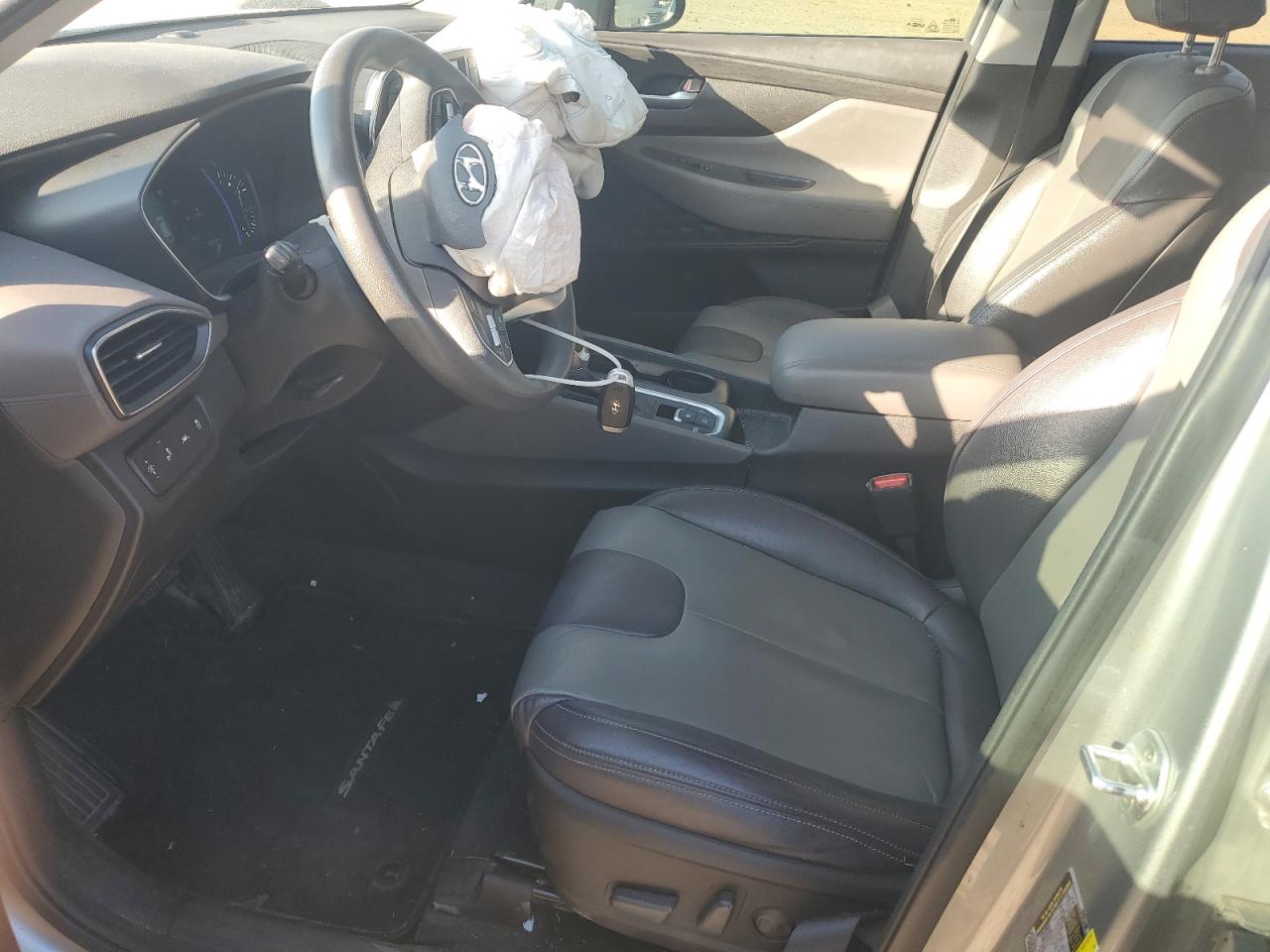 2020 Hyundai Santa Fe Sel VIN: 5NMS33AD9LH233155 Lot: 92585565