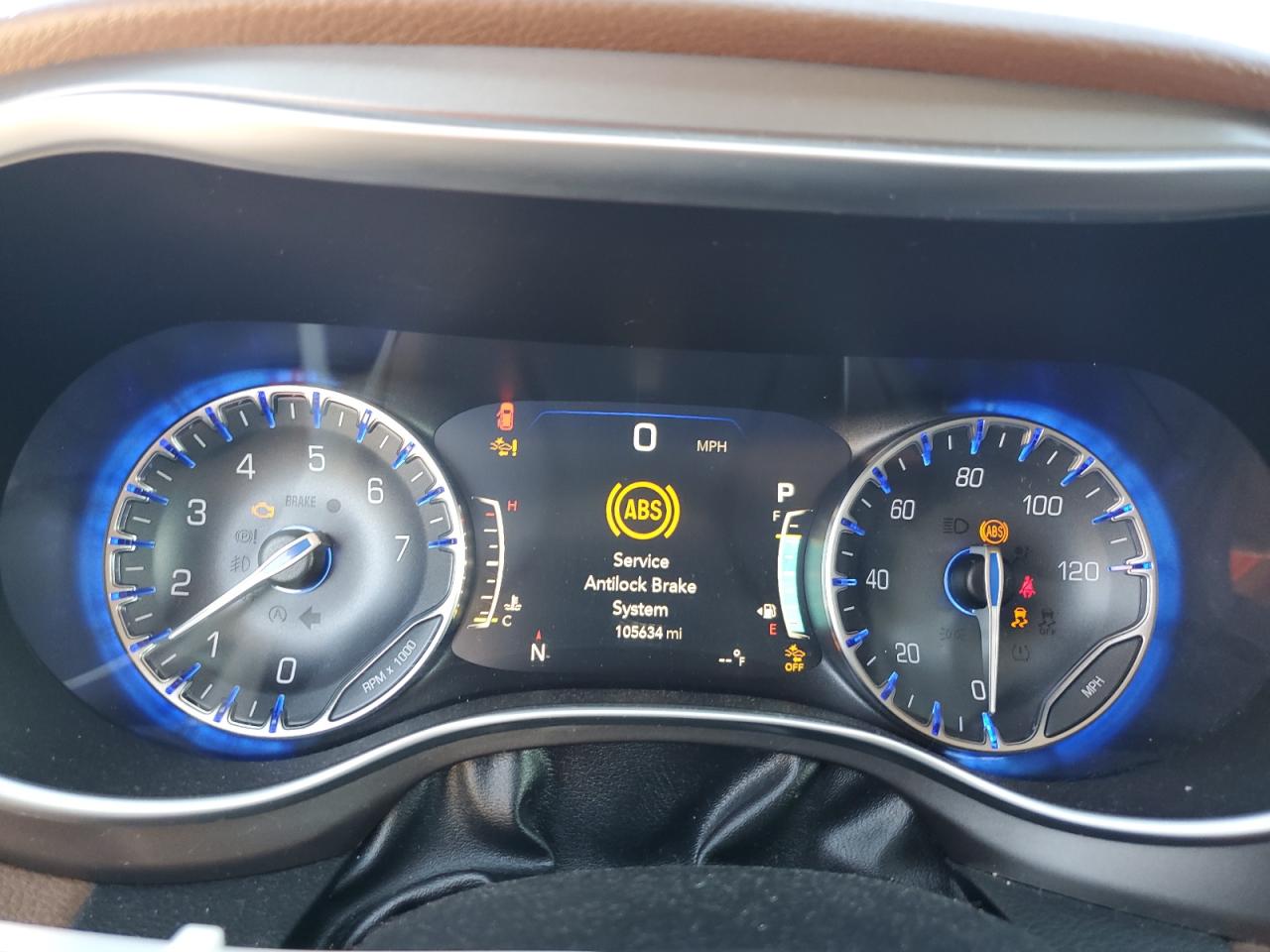 2018 Chrysler Pacifica Limited VIN: 2C4RC1GG5JR334104 Lot: 90591095