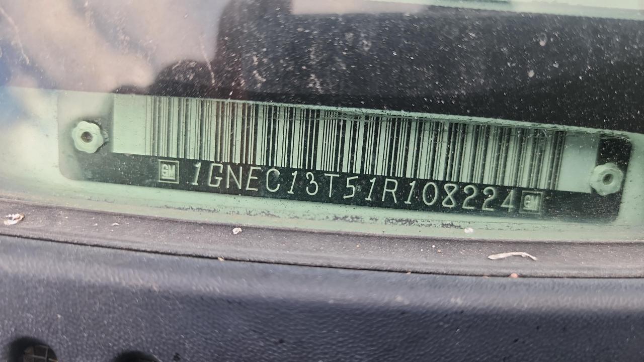 2001 Chevrolet Tahoe C1500 VIN: 1GNEC13T51R108224 Lot: 92674725
