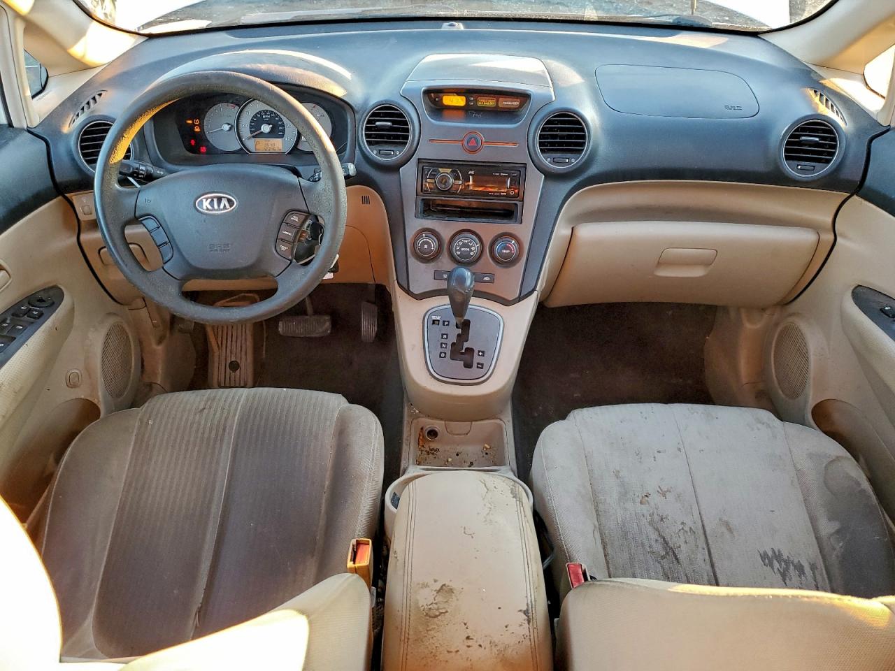 2007 Kia Rondo Lx VIN: KNAFG526477114070 Lot: 93333175