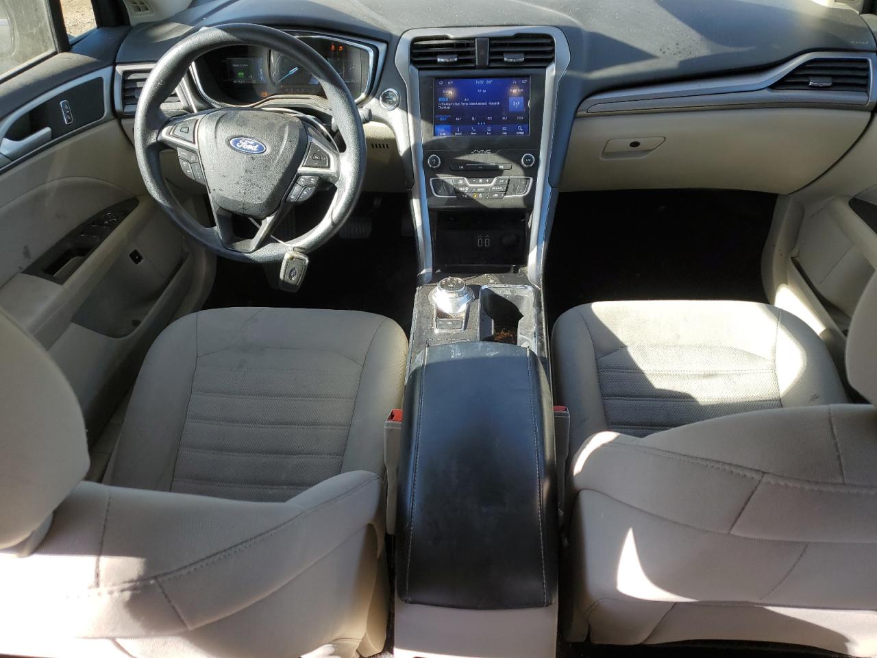 2020 Ford Fusion Se VIN: 3FA6P0LU4LR234561 Lot: 92324675