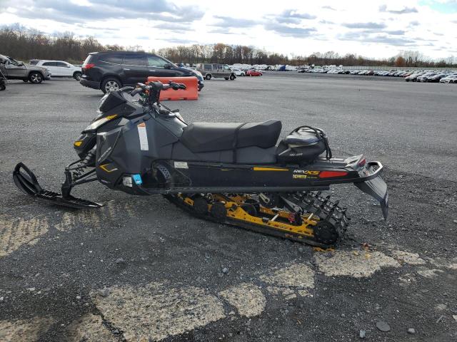 2014 SKIDOO RENEGADE  