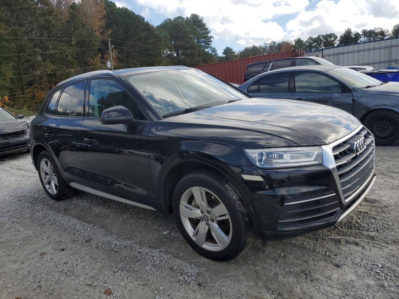 Фото: WA1ANAFYXJ2023911