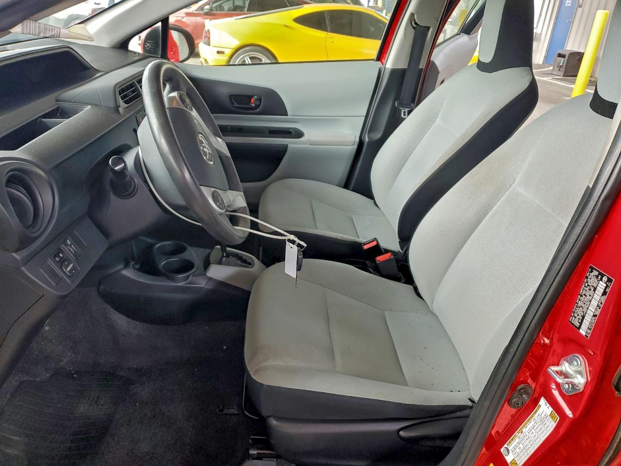 2014 Toyota Prius C VIN: JTDKDTB36E1080850 Lot: 94419835