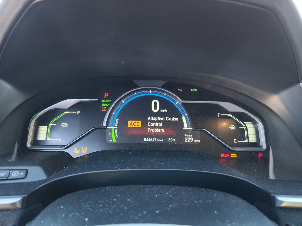 2018 Honda Clarity Touring VIN: JHMZC5F37JC004378 Lot: 92822995