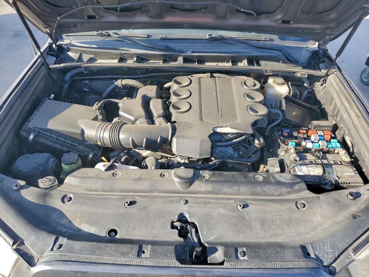 2013 Toyota 4Runner Sr5 VIN: JTEZU5JR3D5061157 Lot: 93246865