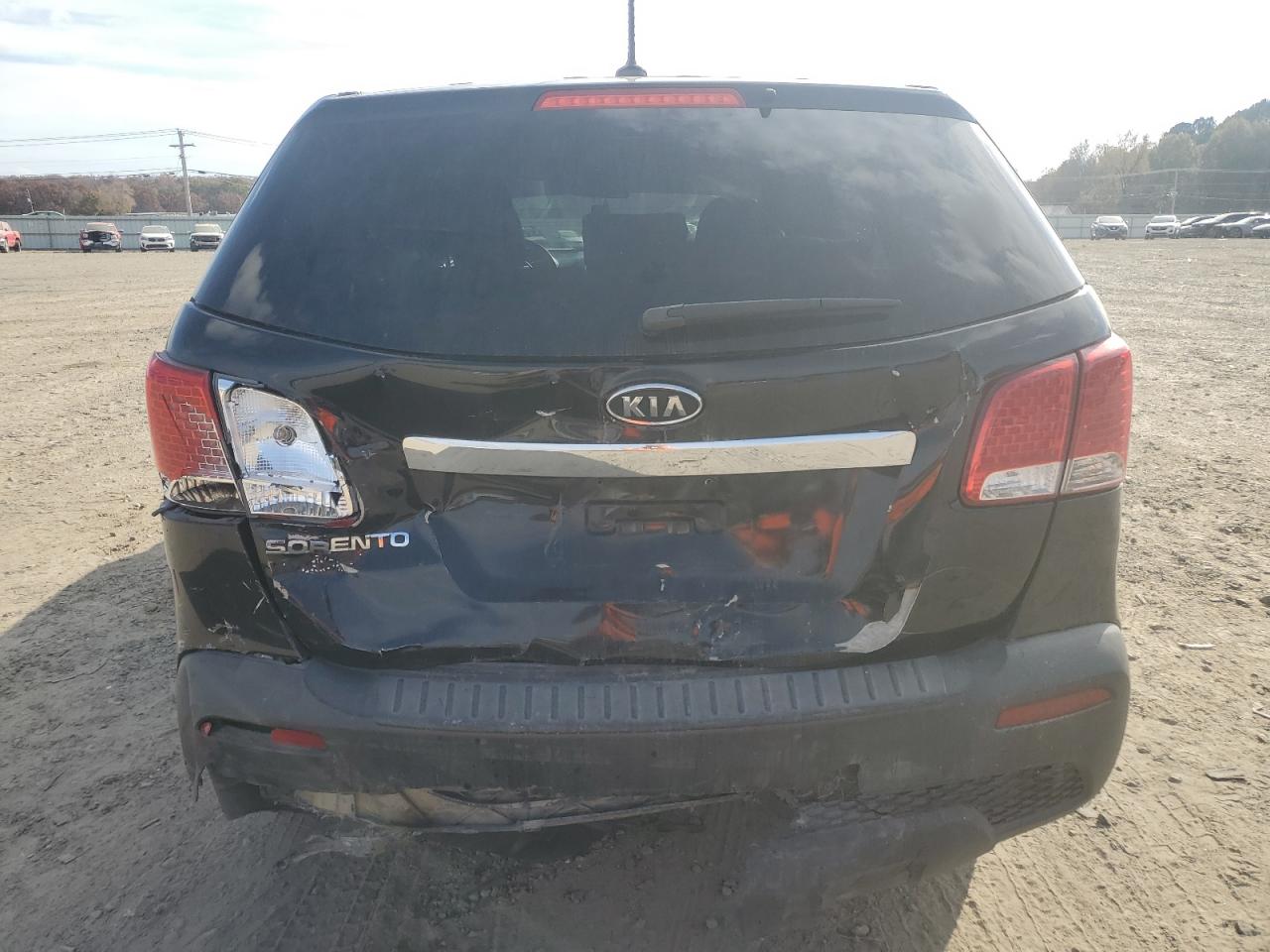 2013 Kia Sorento Lx VIN: 5XYKT3A11DG328519 Lot: 91933325