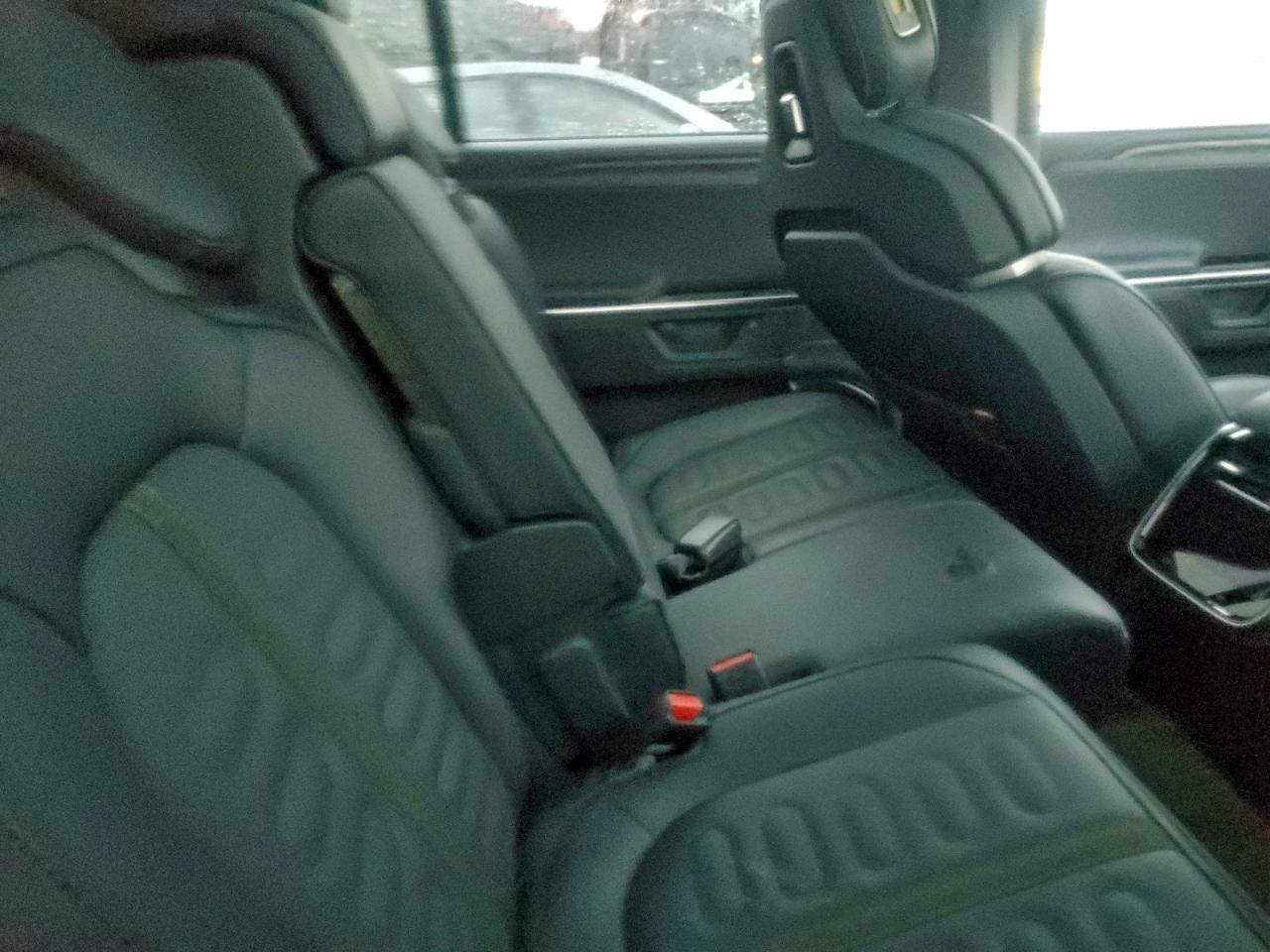 2026 Rivian R1S Adventure VIN: 7PDSGCBA3TN077621 Lot: 93879425