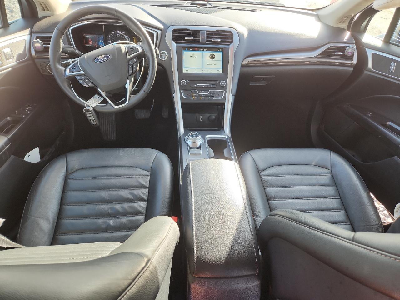 2018 Ford Fusion Se VIN: 3FA6P0HD7JR153561 Lot: 92323615