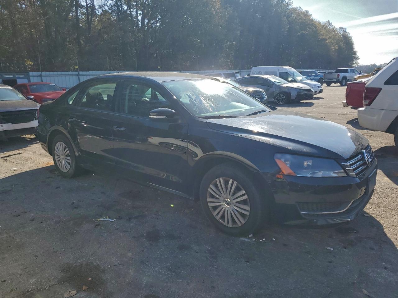 2014 Volkswagen Passat S VIN: 1VWAT7A34EC081326 Lot: 93815095