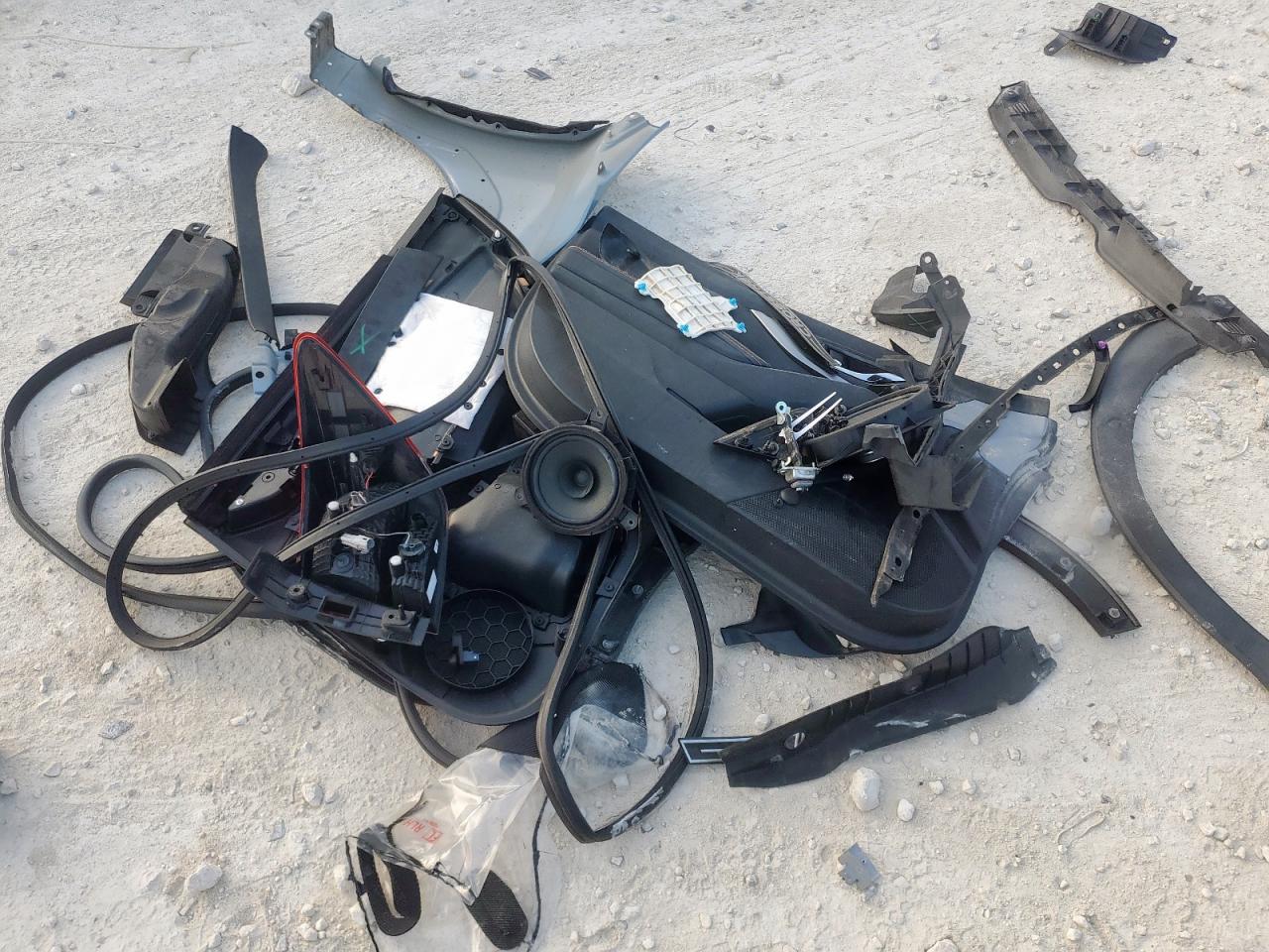 2019 Subaru Crosstrek Limited VIN: JF2GTAMCXKH313952 Lot: 92456635