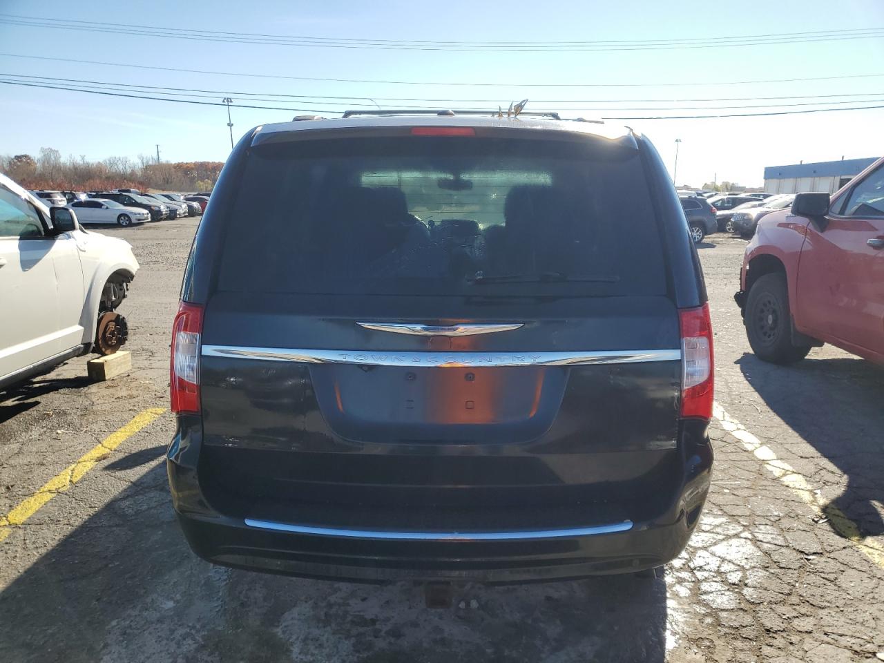 2014 Chrysler Town & Country Touring L VIN: 2C4RC1CG3ER228794 Lot: 90669285