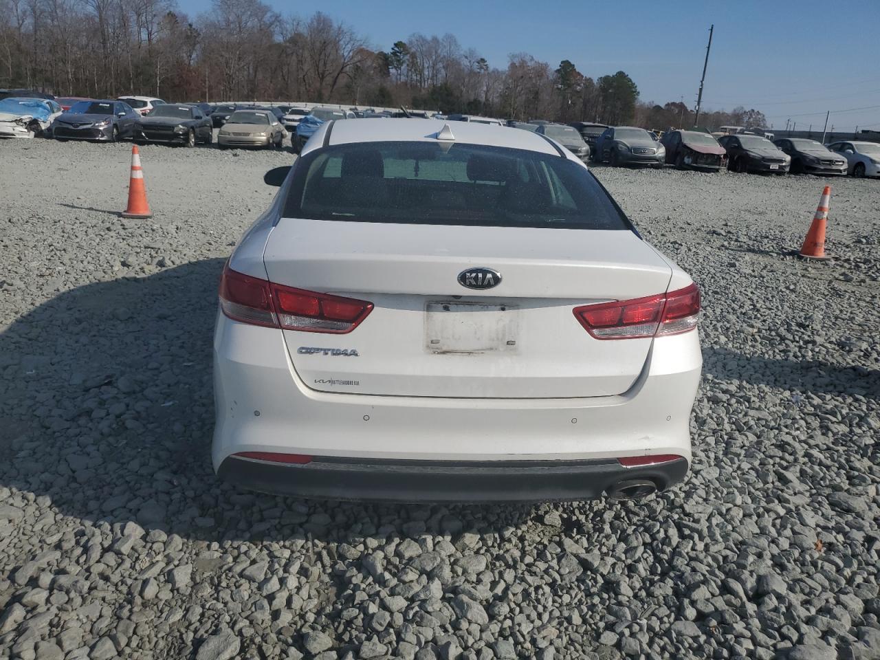 2018 Kia Optima Lx VIN: 5XXGT4L36JG271681 Lot: 93223455