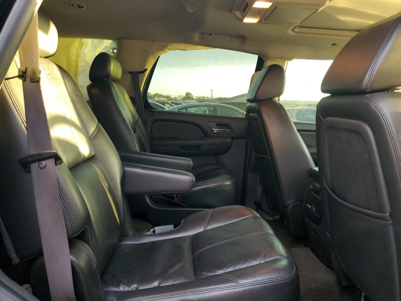 2008 GMC Yukon VIN: 1GKFK13048J155554 Lot: 92514125