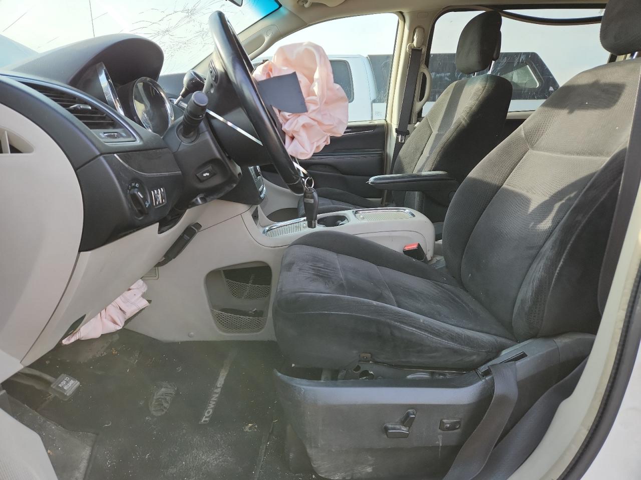 2013 Chrysler Town & Country Touring VIN: 2C4RC1BG8DR707910 Lot: 92405575