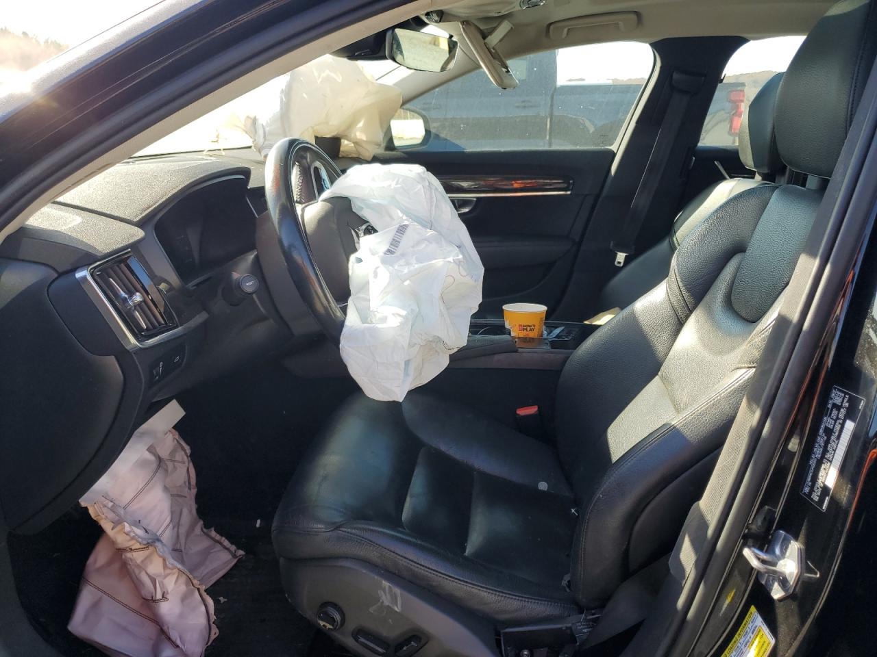 2018 Volvo S90 T5 Momentum VIN: LVY982MK3JP033311 Lot: 92883515