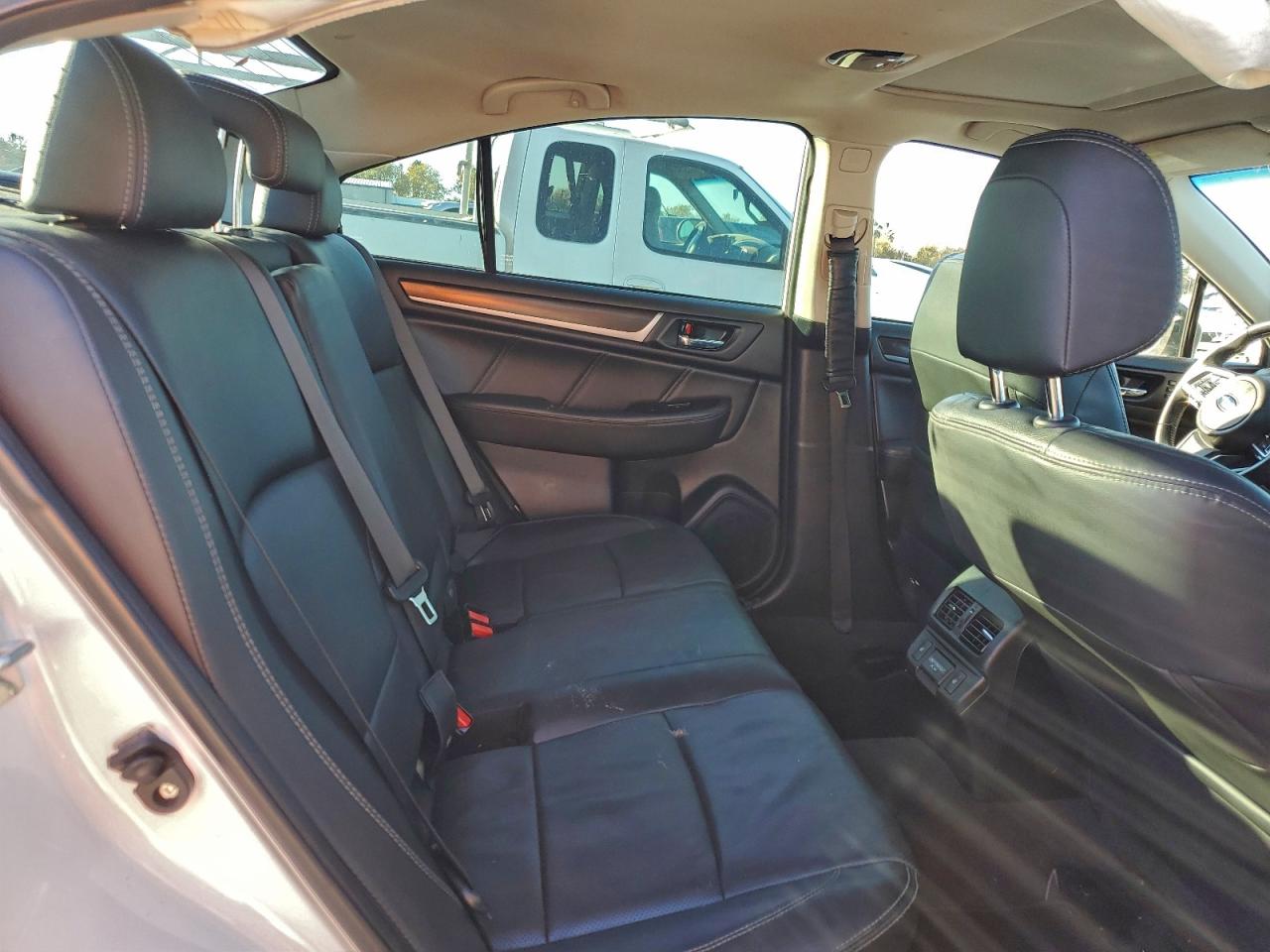 2018 Subaru Legacy 3.6R Limited VIN: 4S3BNEK64J3023290 Lot: 94168755