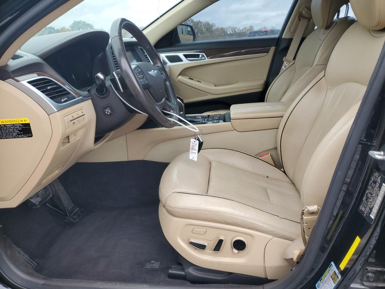 2015 Hyundai Genesis 3.8L VIN: KMHGN4JE6FU015052 Lot: 91766185