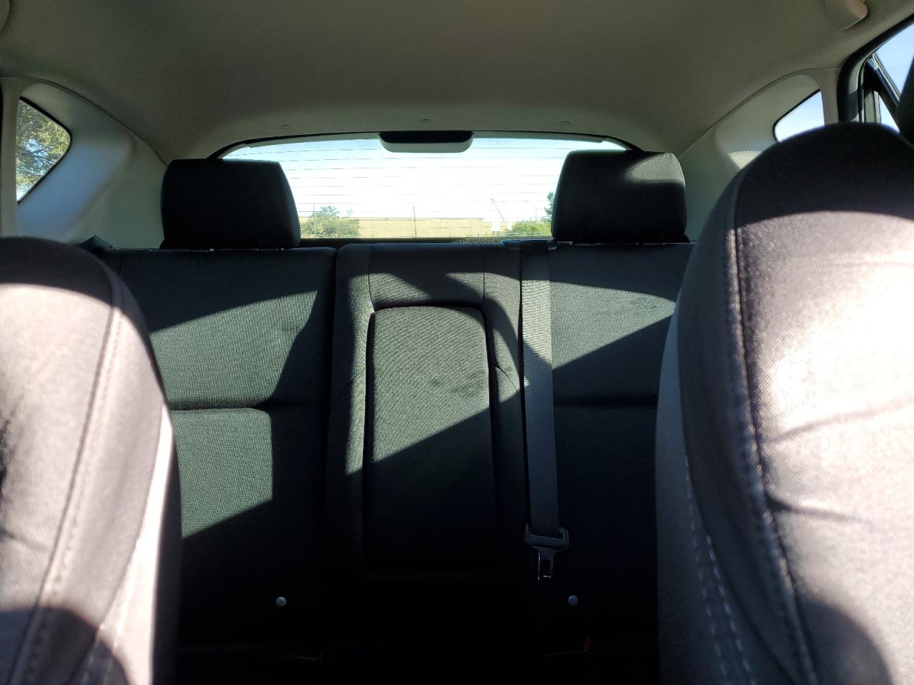 2011 Mazda 3 S VIN: JM1BL1K63B1361811 Lot: 92651165