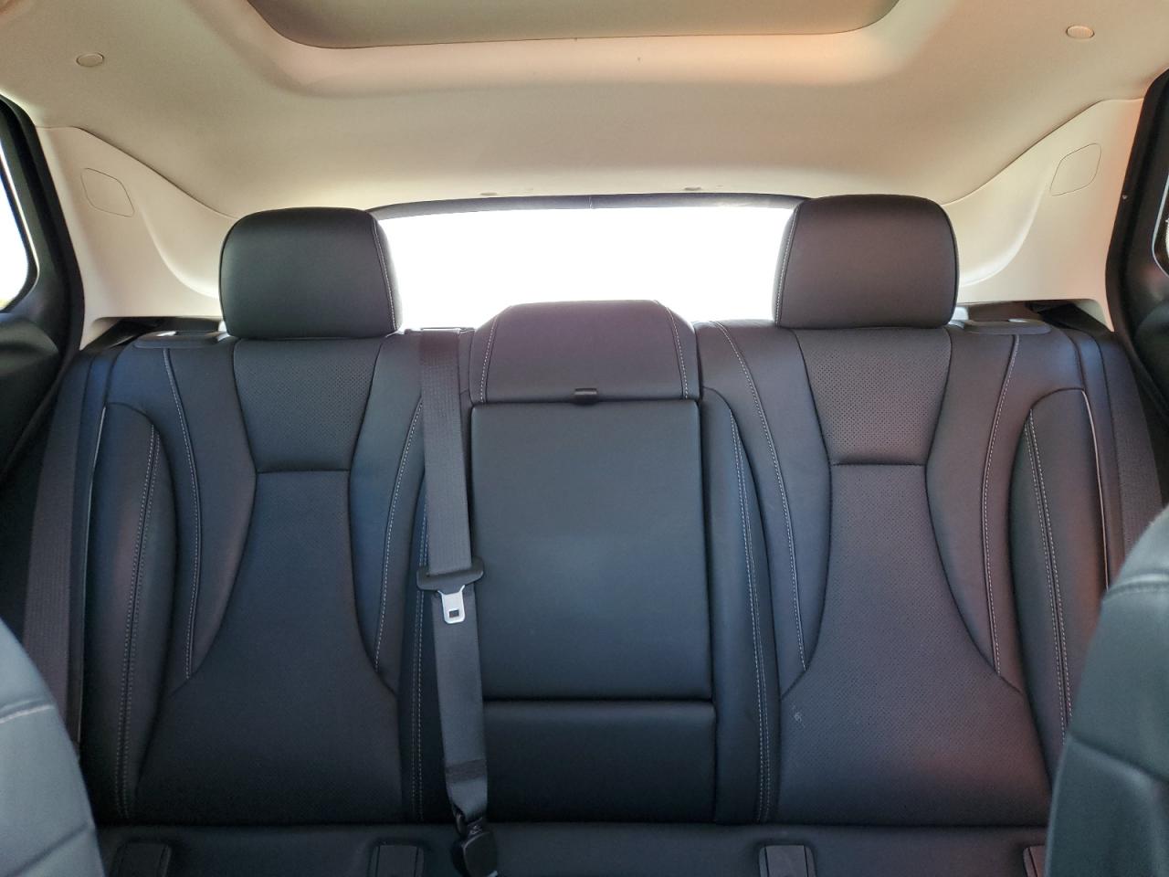 2021 Buick Envision Essence VIN: LRBFZNR47MD072748 Lot: 92026825